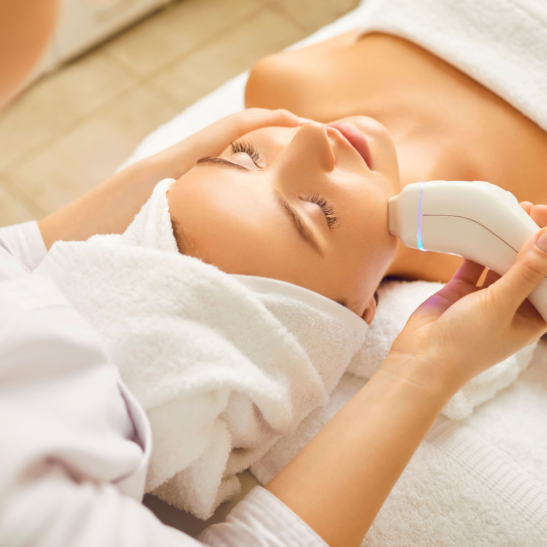 Lift and plump facial treatments at Loh & Celine Skin Specialist Clinic, Alor Setar
